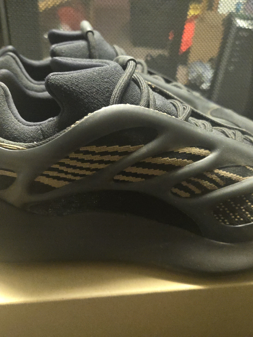 Yeezy 700 V3